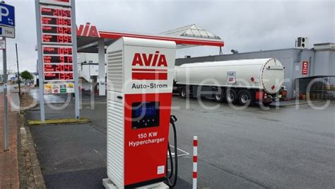 AVIA Tankstelle Paderborn .